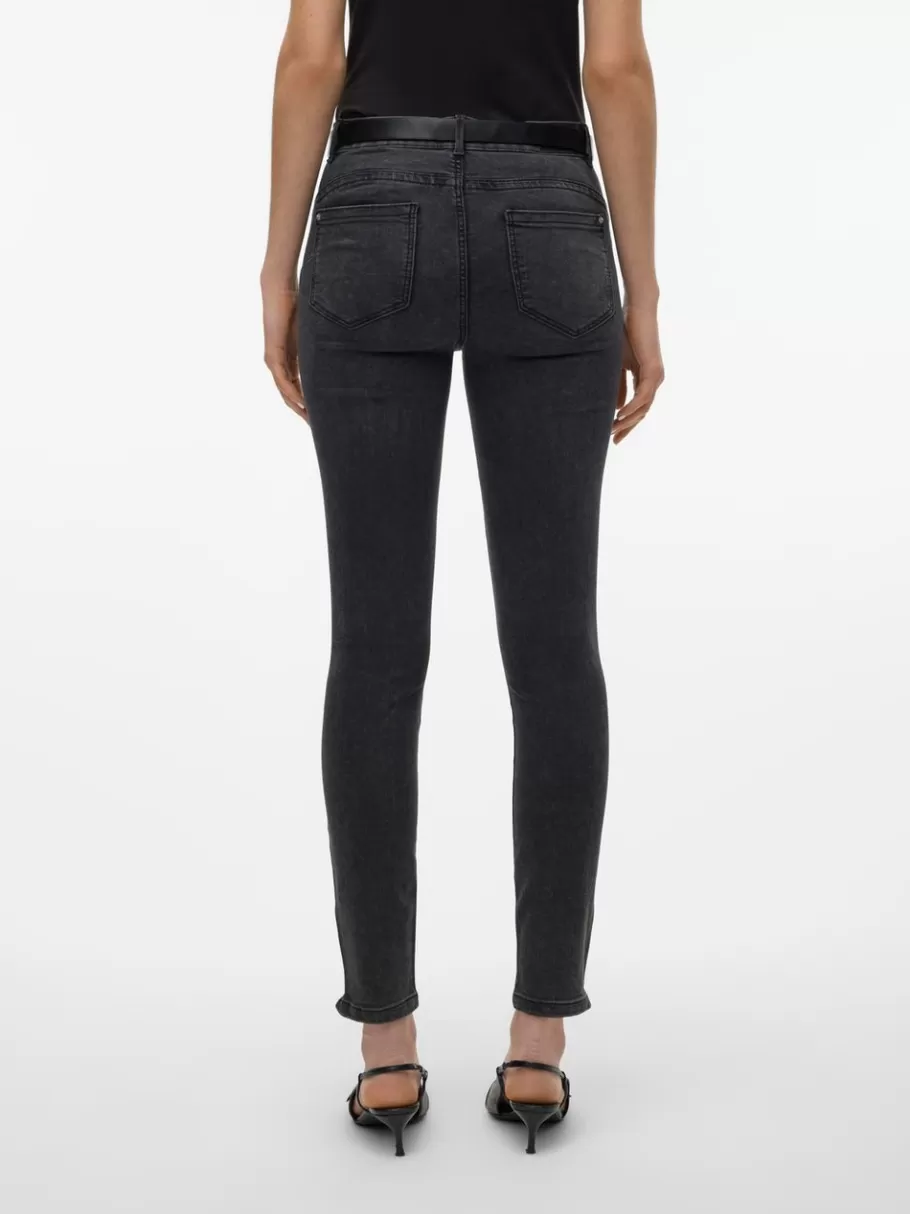 VMALIA Mid rise Slim fit Jeans | VERO MODA Store