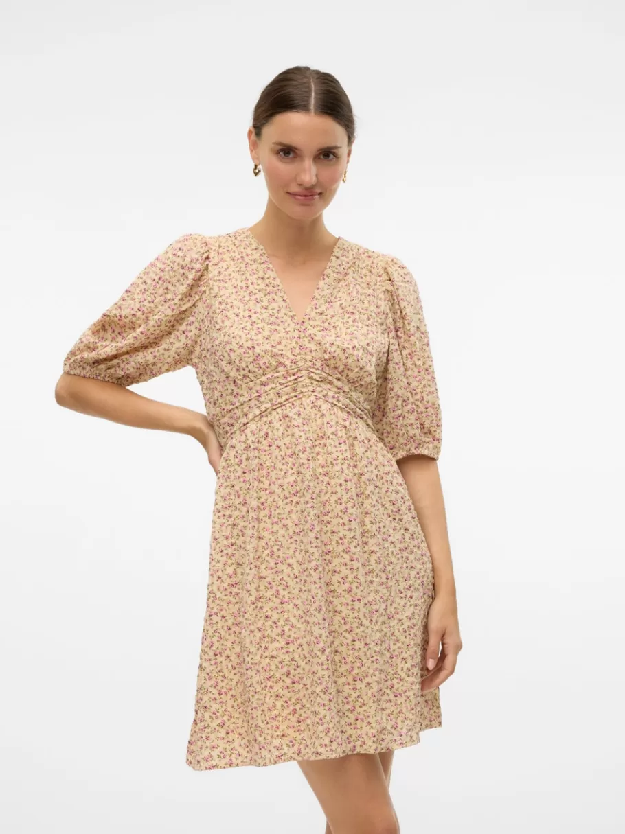 VMHOLLO Korte jurk | VERO MODA Store